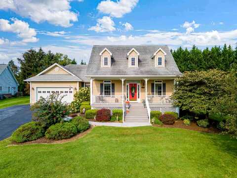 Manor, EDINBURG, VA 22824