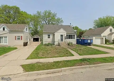 Maple, FAIRMONT, MN 56031