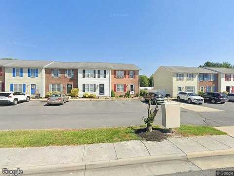 Kadies, EDINBURG, VA 22824