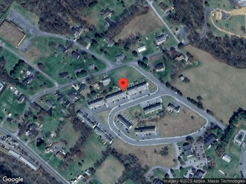 Kadies, EDINBURG, VA 22824