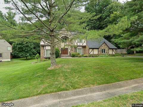 Hickory Forest, OAKTON, VA 22124