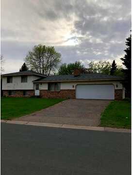 Yorktown, MAPLE GROVE, MN 55369