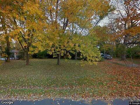 Green Tree, MILWAUKEE, WI 53224