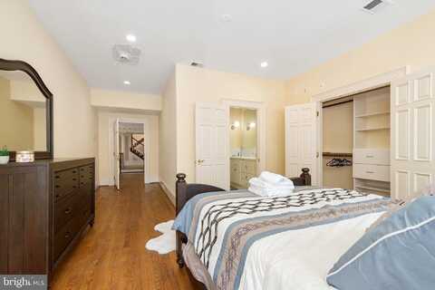Old Dominion, MC LEAN, VA 22102
