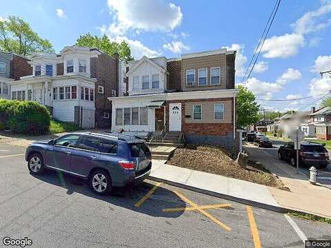 Spruce, DARBY, PA 19023