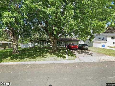 Elm, BELLE PLAINE, MN 56011