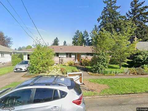58Th, PORTLAND, OR 97206