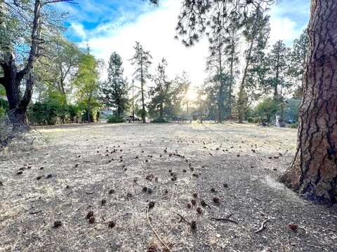 8Th, BEND, OR 97701