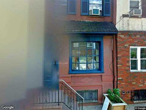 Emily, PHILADELPHIA, PA 19145