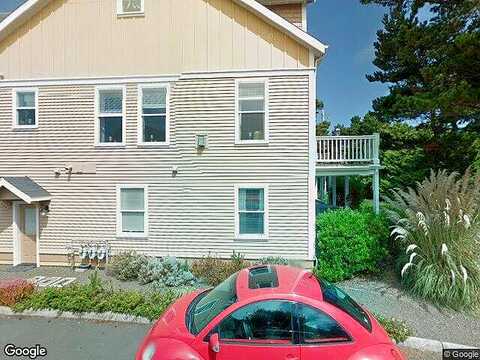 Kinnikinnick, DEPOE BAY, OR 97341