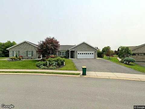 Tobin, CHAMBERSBURG, PA 17201