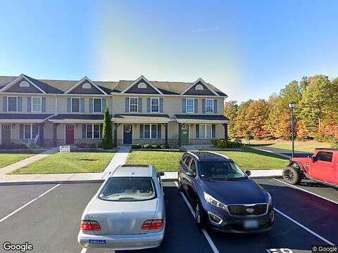Squire, LYNCHBURG, VA 24501