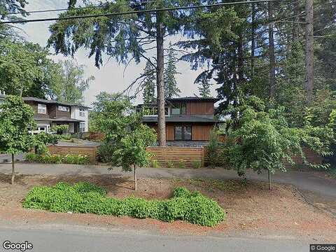 Upper, LAKE OSWEGO, OR 97035
