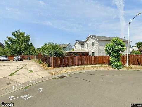 Jessica, HILLSBORO, OR 97124