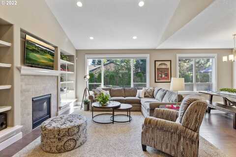 Woodside, PORTLAND, OR 97267