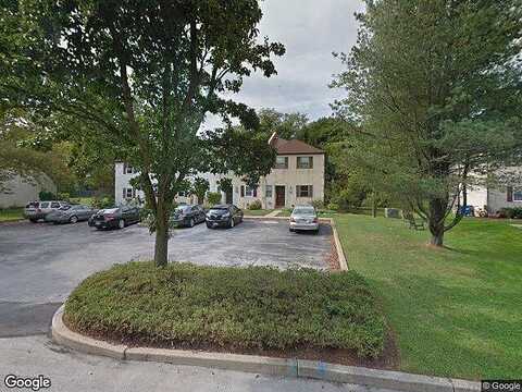 Hollyview, WEST CHESTER, PA 19380