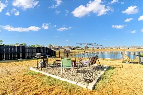 Mccandles, WACO, TX 76705
