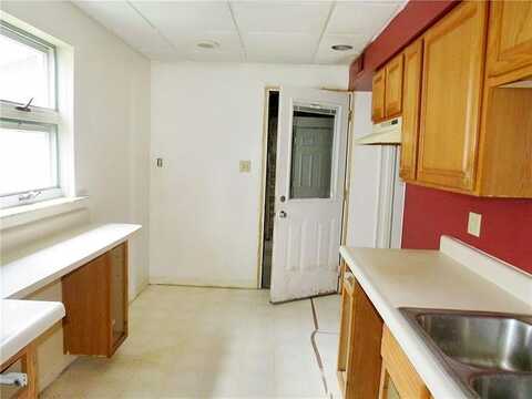 Castner, DONORA, PA 15033