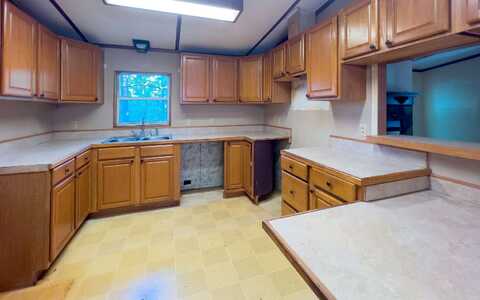 Lakeside, BLAIRSVILLE, GA 30512