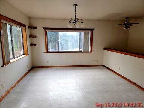 Olive Barber, COOS BAY, OR 97420