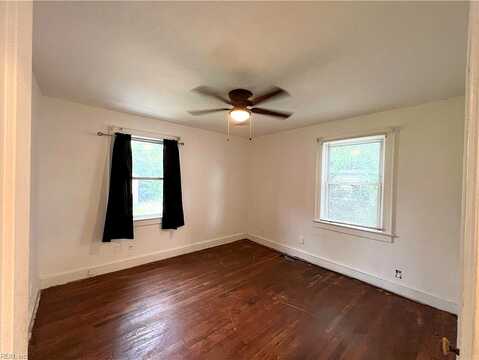 Abingdon, NORFOLK, VA 23513