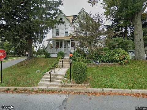 Circle, READING, PA 19606