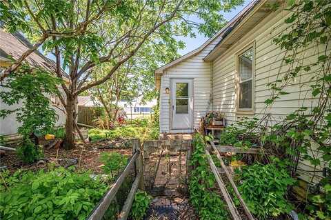 California, MINNEAPOLIS, MN 55418