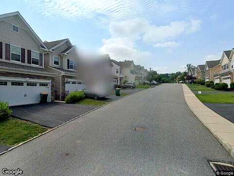 Clermont, NEWTOWN SQUARE, PA 19073