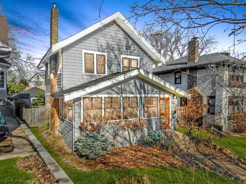 Dayton, SAINT PAUL, MN 55104