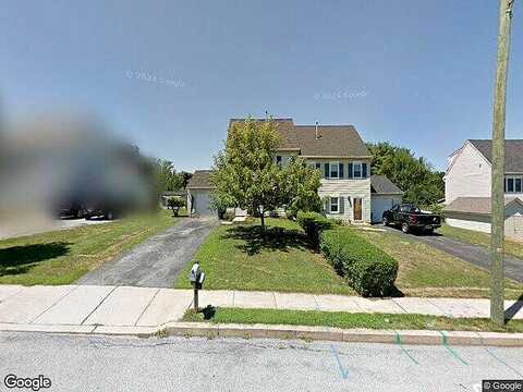 Adams, WOMELSDORF, PA 19567