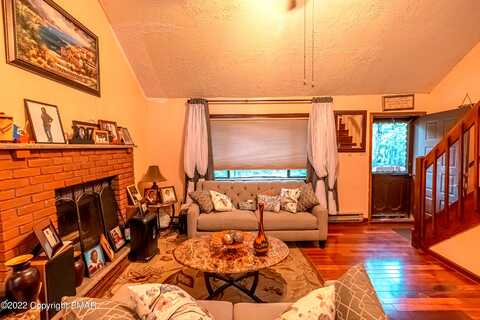 Sandlewood, EAST STROUDSBURG, PA 18301