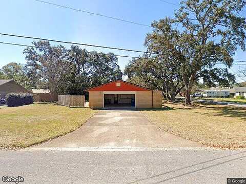 Nandina, GULF BREEZE, FL 32561