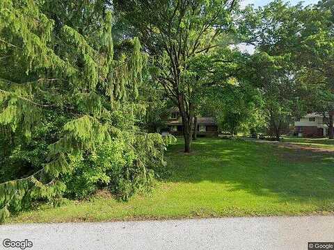 Pinecrest, NEW BERLIN, WI 53146