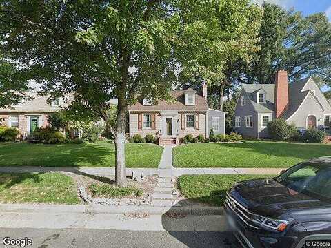 Maple Shade, RICHMOND, VA 23227