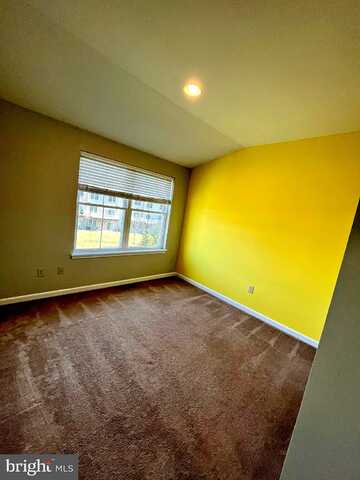 Saddlebrook, BENSALEM, PA 19020