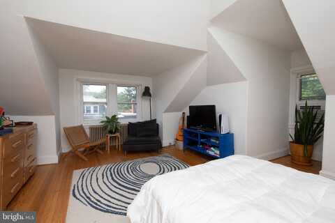 Stratford, ELKINS PARK, PA 19027