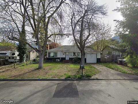Ashley, GRANTS PASS, OR 97526