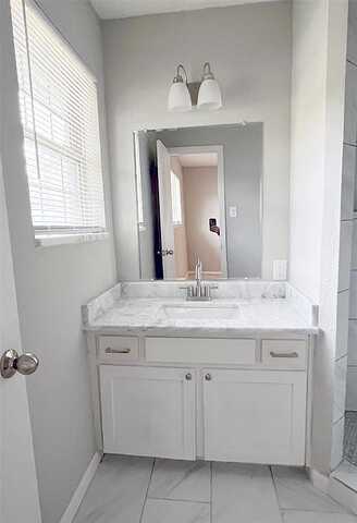 Gregory, BEDFORD, TX 76022
