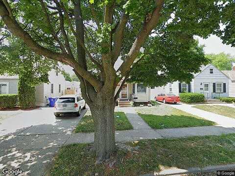 33Rd, KENOSHA, WI 53142