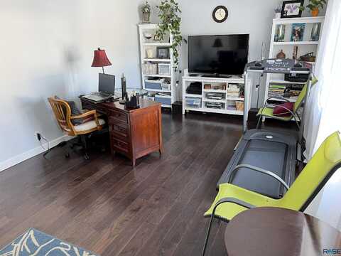 Central, LUVERNE, MN 56156