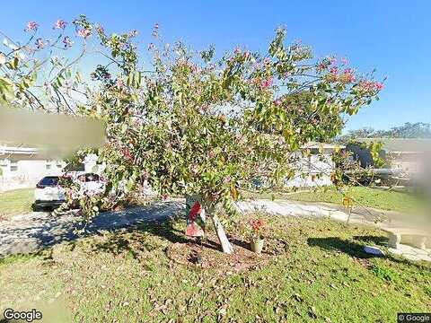 28Th, SAINT PETERSBURG, FL 33713