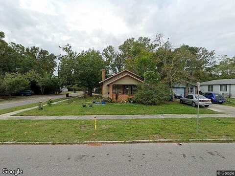 11Th, SAINT PETERSBURG, FL 33713