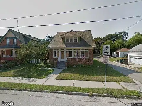 9Th, WEST BEND, WI 53095
