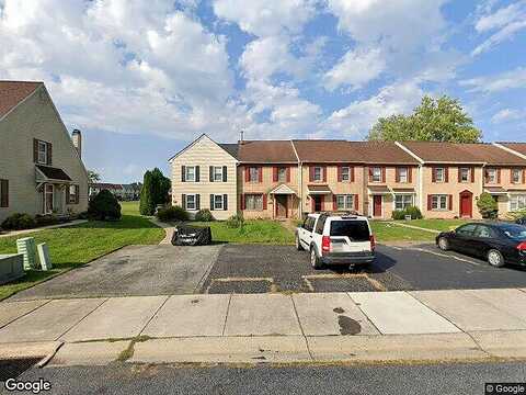 Olde Meadow, EAST PETERSBURG, PA 17520