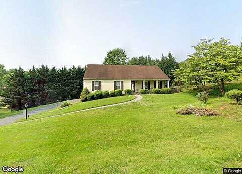 Ivy, DALEVILLE, VA 24083