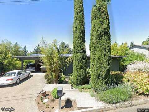 Larch, LAKE OSWEGO, OR 97034