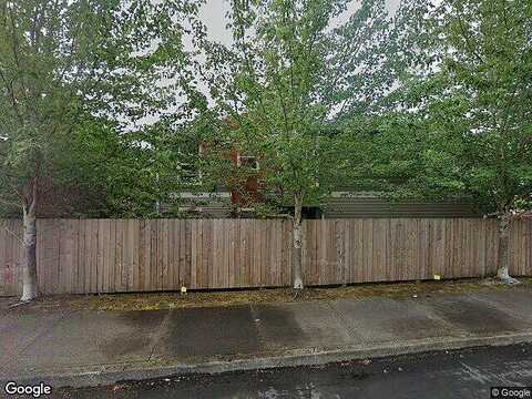 11Th, GRESHAM, OR 97080