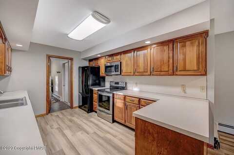 Hemlock Hill, POCONO PINES, PA 18350
