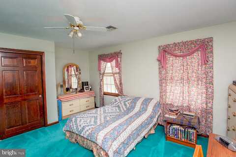 Bless, RICHBORO, PA 18954