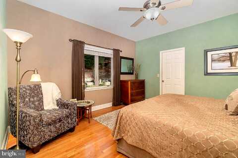 Aspen, DILLSBURG, PA 17019